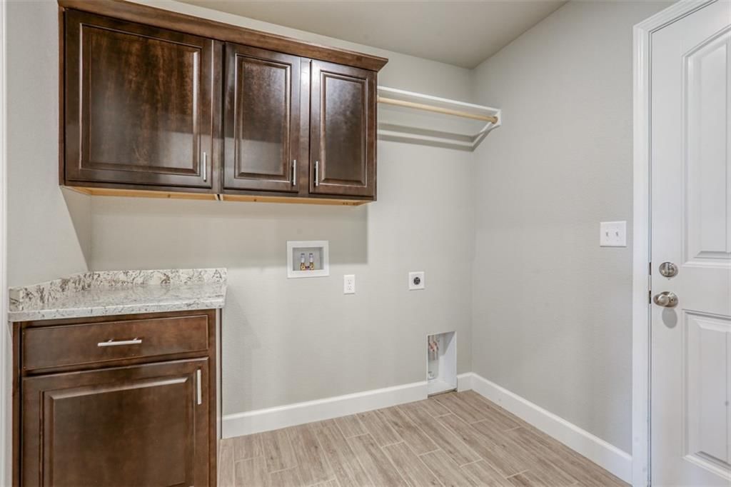 16564 W 166th Court — photo 18