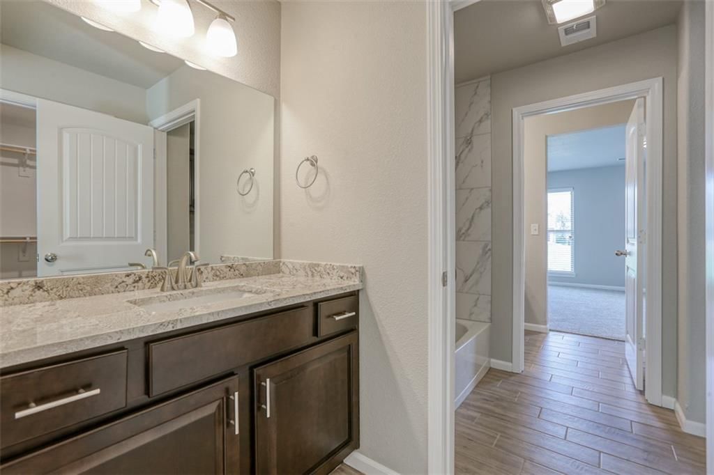 16564 W 166th Court — photo 23