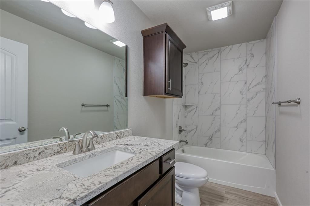 16564 W 166th Court — photo 25