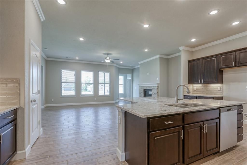 16564 W 166th Court — photo 30