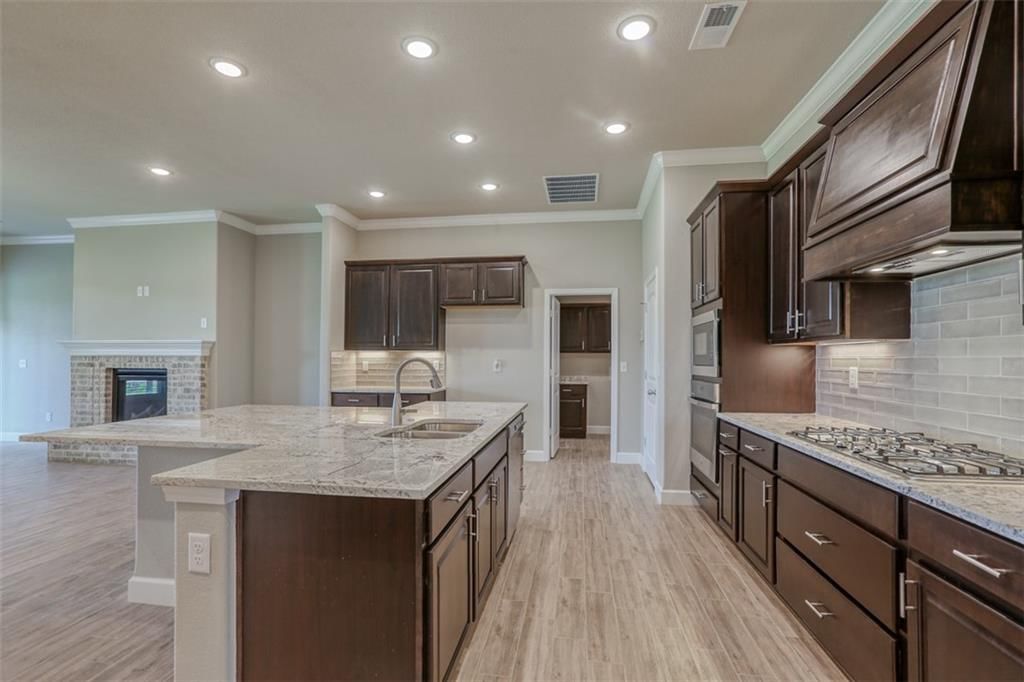 16564 W 166th Court — photo 31
