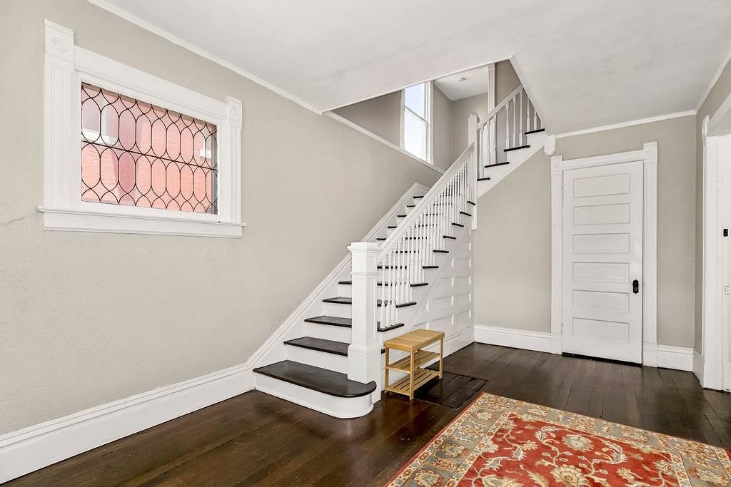 3951 Warwick Street — photo 4