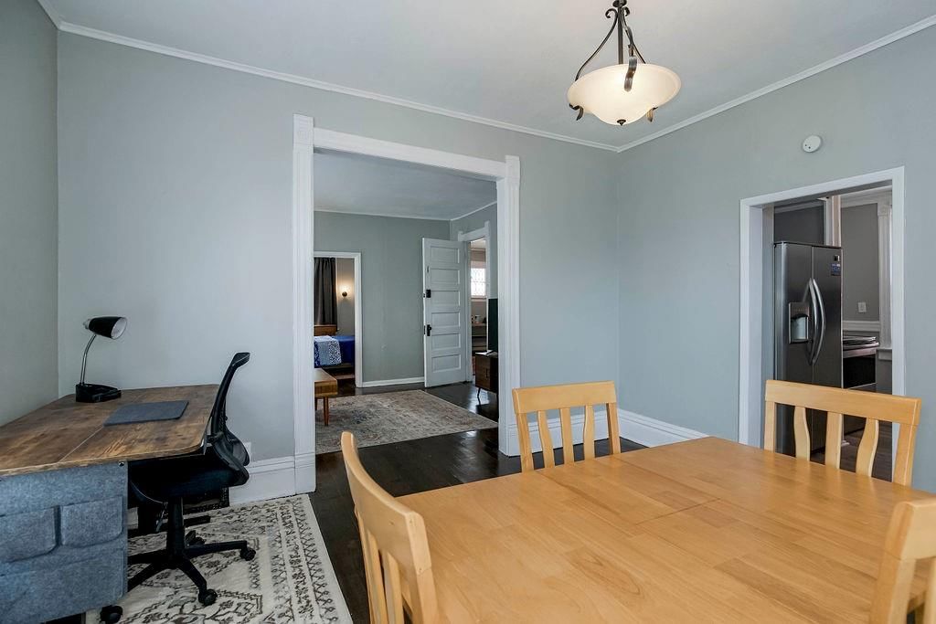3951 Warwick Street — photo 12