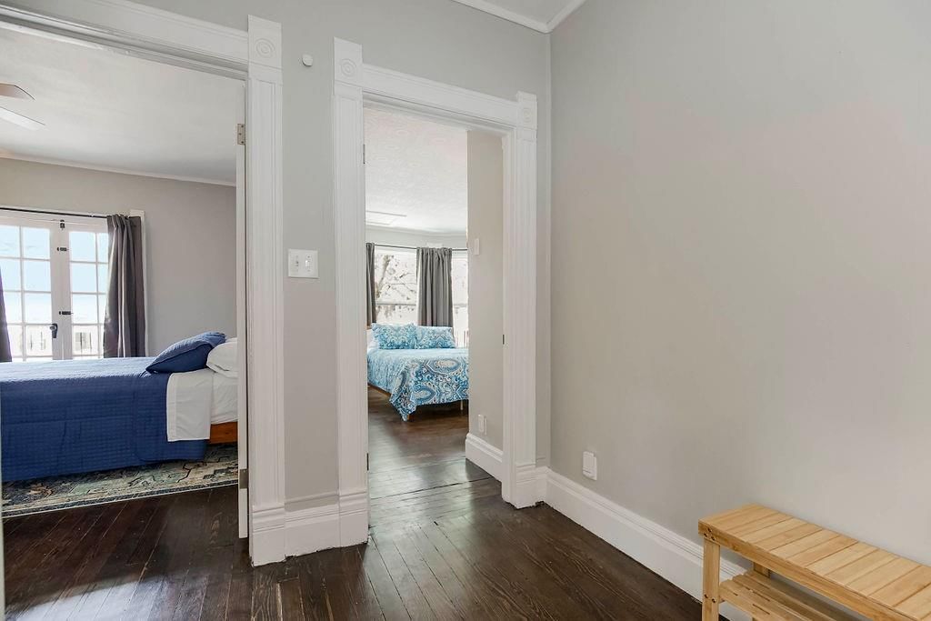 3951 Warwick Street — photo 25