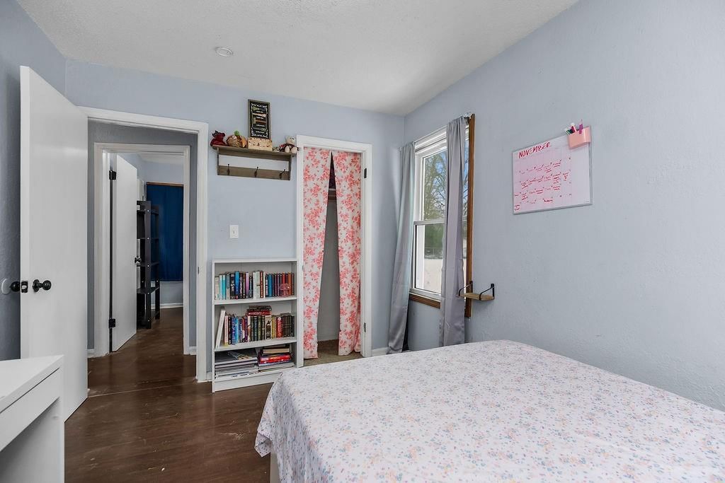 3409 N Osage Avenue — photo 15