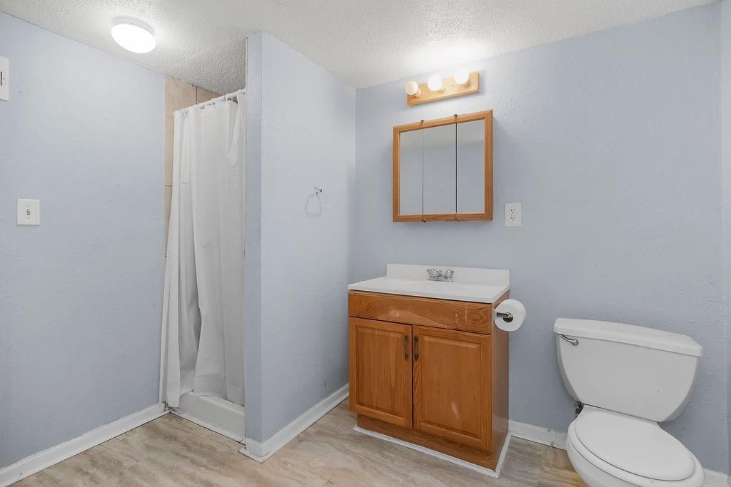 3409 N Osage Avenue — photo 23