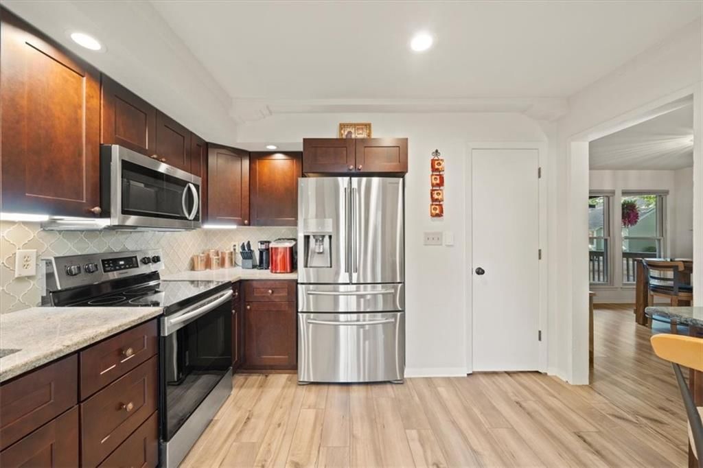 7913 Colony Lane — photo 16