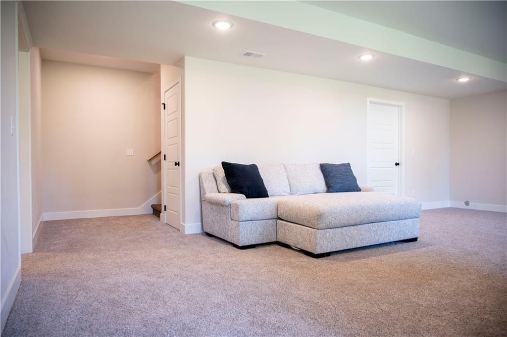 2625 SW Summer Creek Place — photo 28