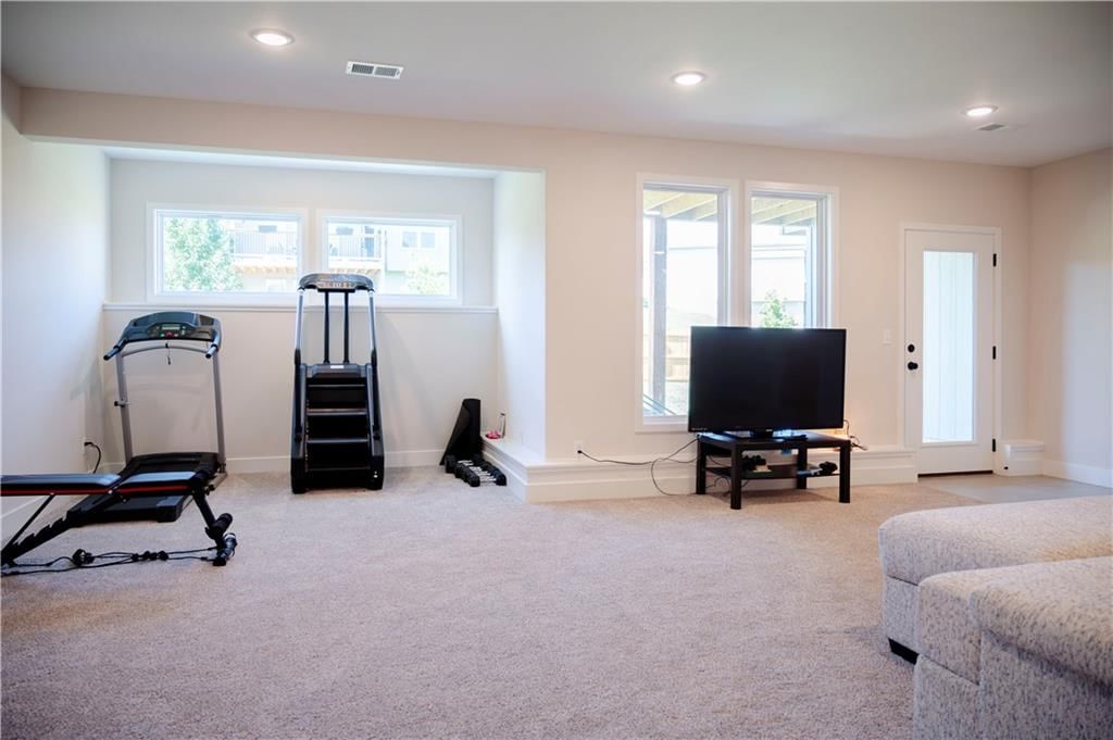 2625 SW Summer Creek Place — photo 30