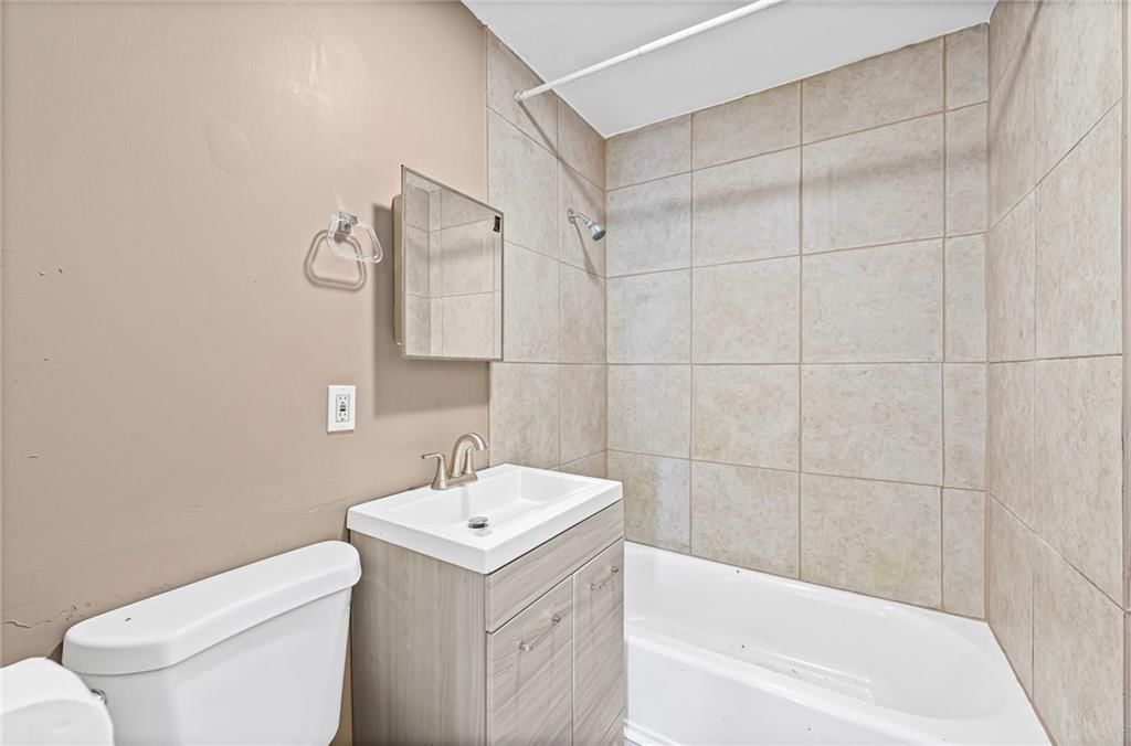 3633 Norton Avenue — photo 12