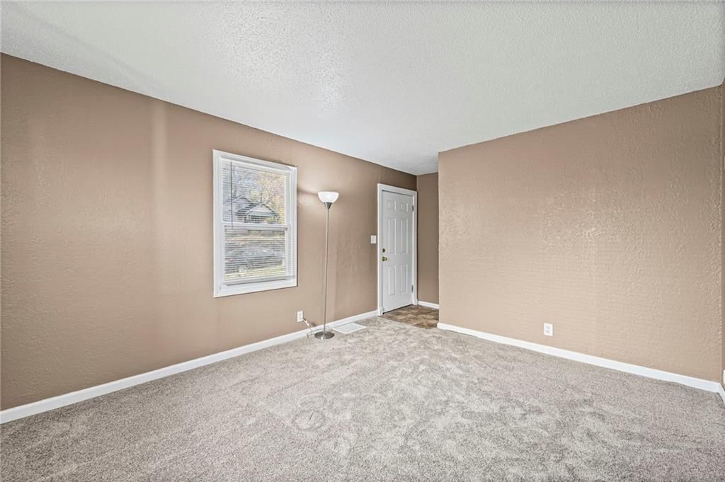 2116 Monroe Street — photo 4