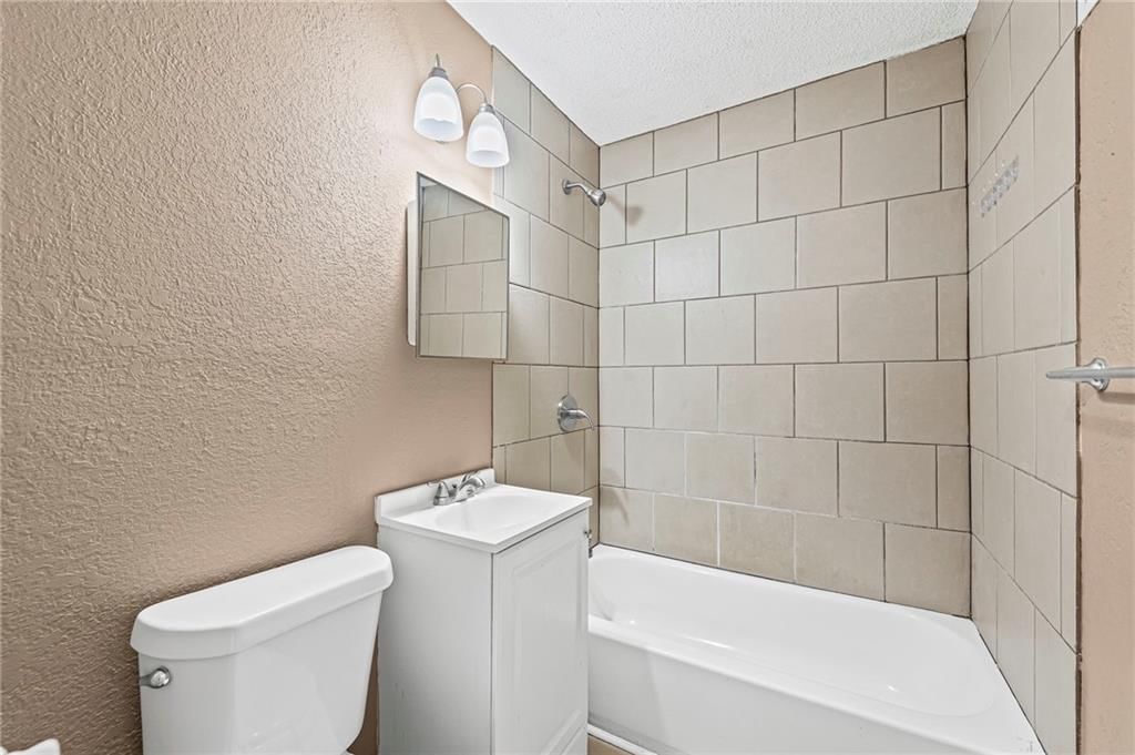 2116 Monroe Street — photo 12