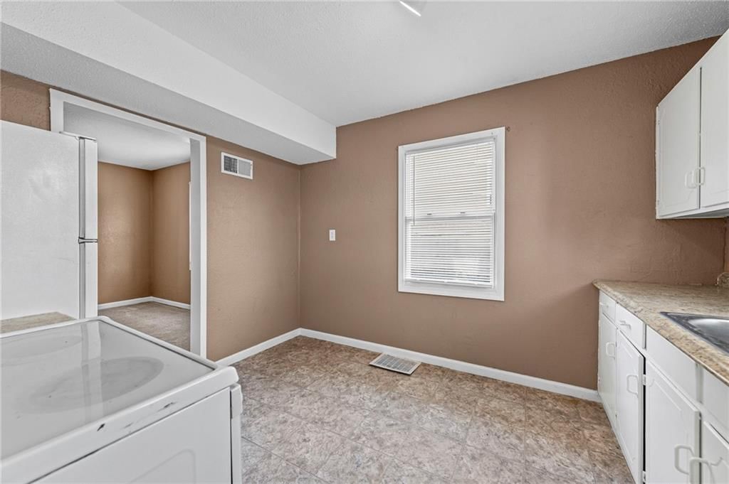 2116 Monroe Street — photo 21