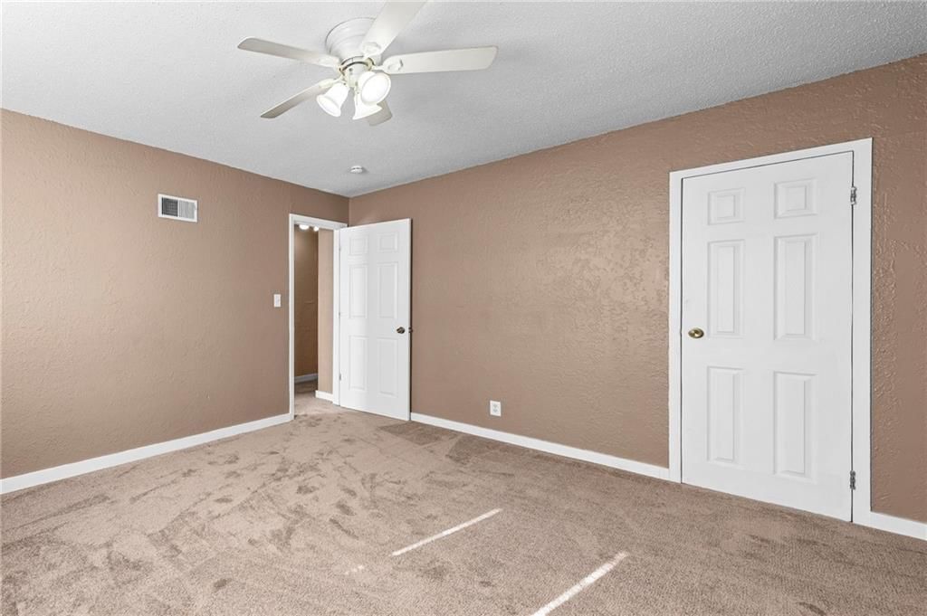 2116 Monroe Street — photo 26