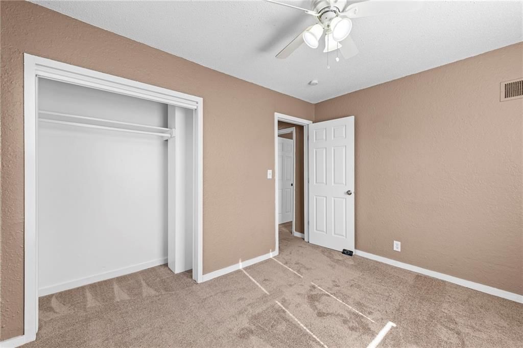 2116 Monroe Street — photo 29