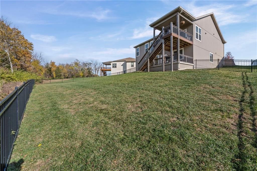 Photo 41 of 42 - 206 NW Joshua Drive