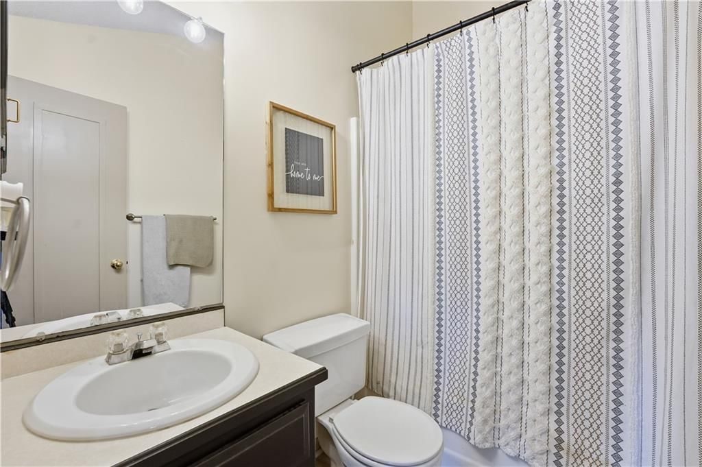 303 W Laredo Trail — photo 16