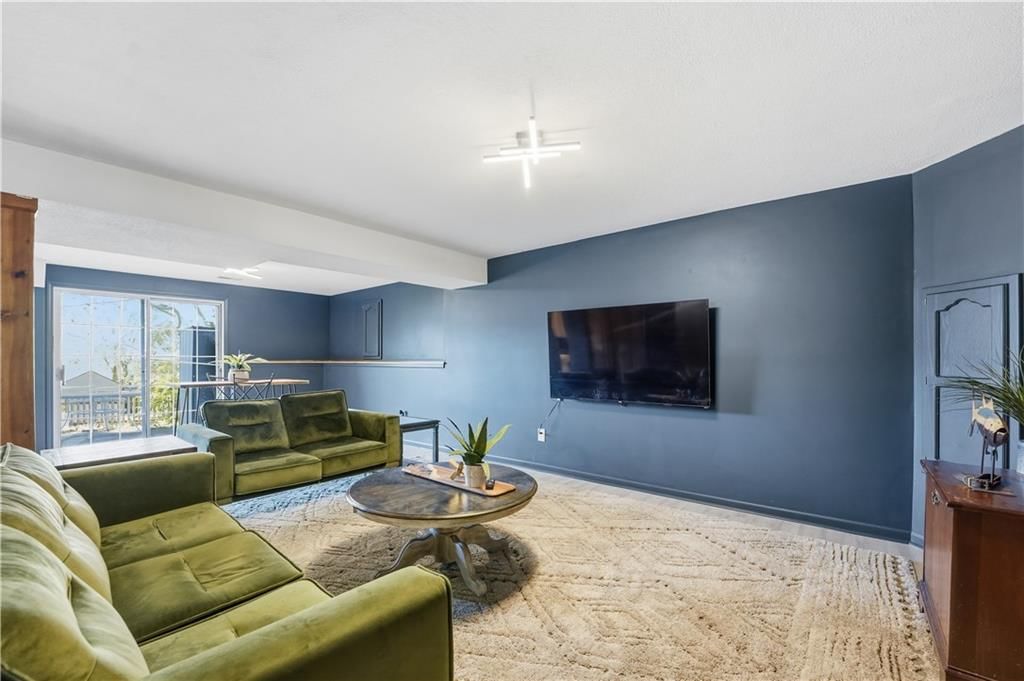 303 W Laredo Trail — photo 27