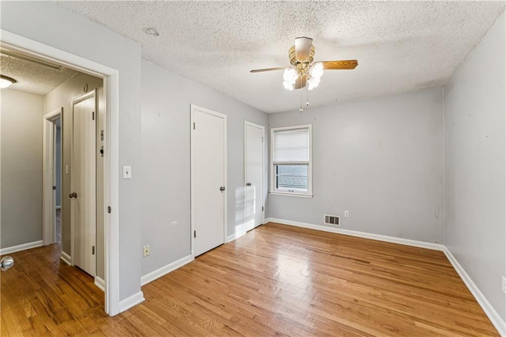 5007 Outlook Street — photo 16