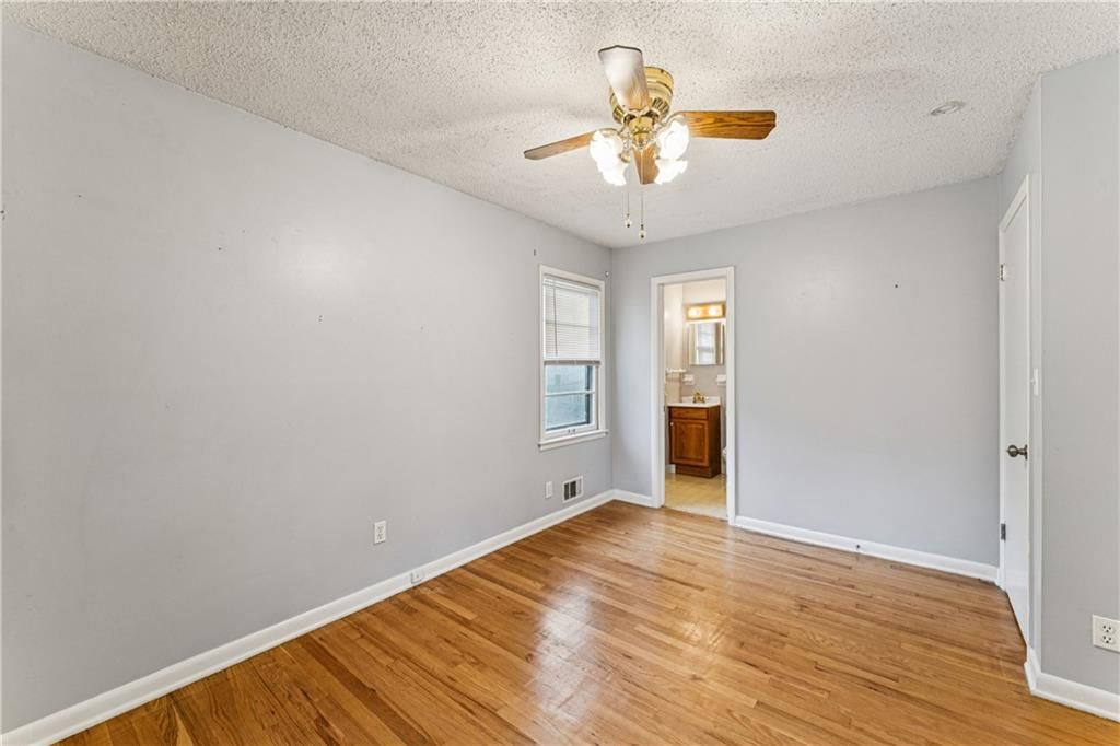 5007 Outlook Street — photo 17