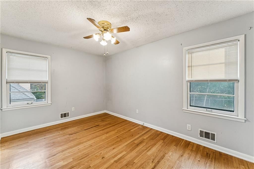 5007 Outlook Street — photo 20