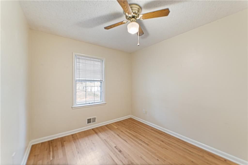 5007 Outlook Street — photo 25