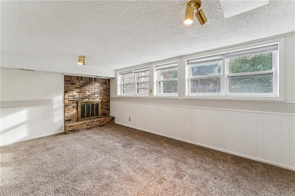 5007 Outlook Street — photo 29