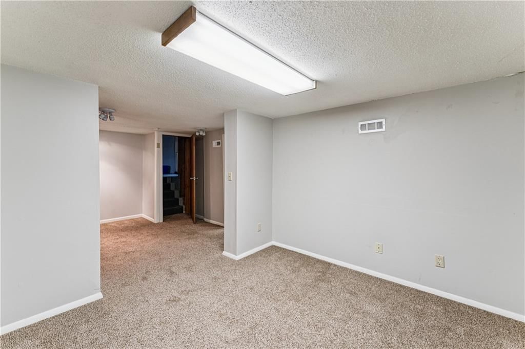 5007 Outlook Street — photo 33