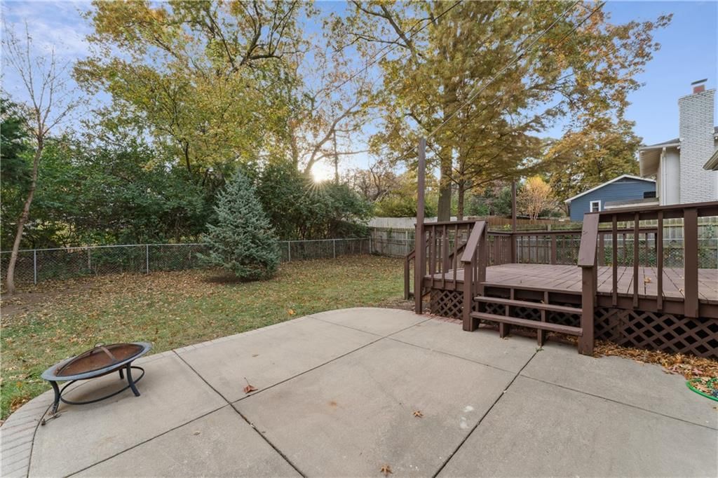 5007 Outlook Street — photo 44
