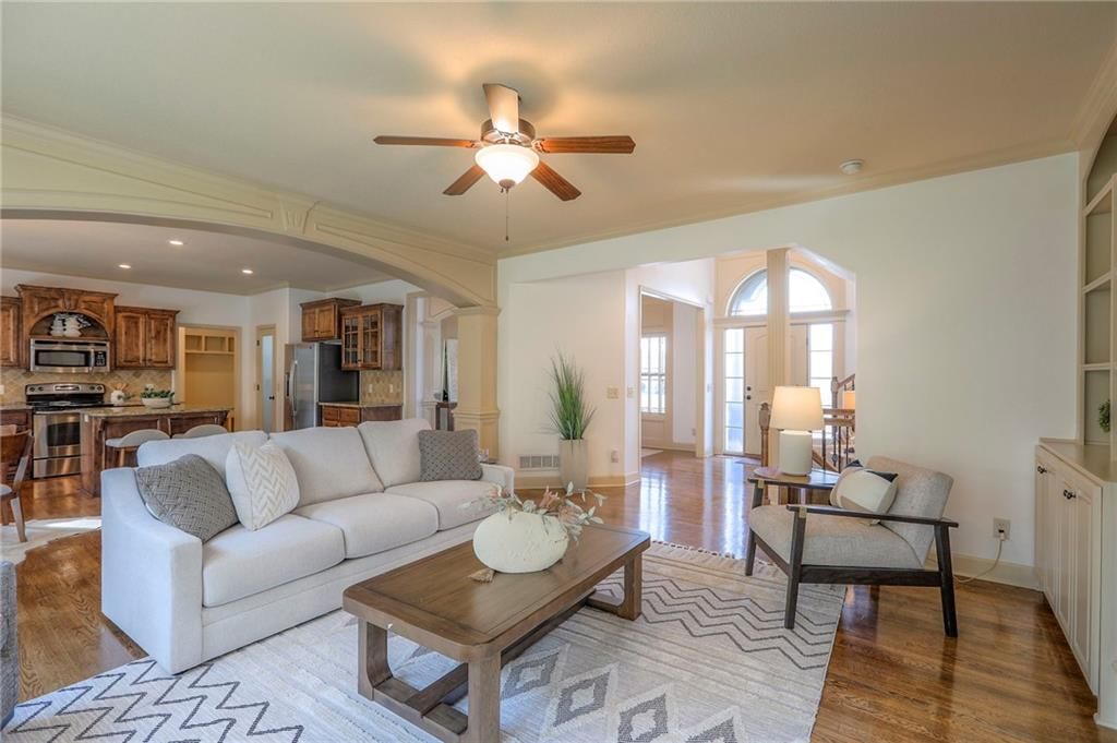 4203 NW 76th Street — photo 10
