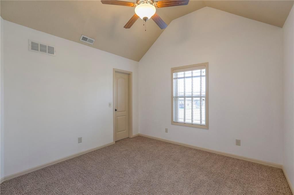 4203 NW 76th Street — photo 24