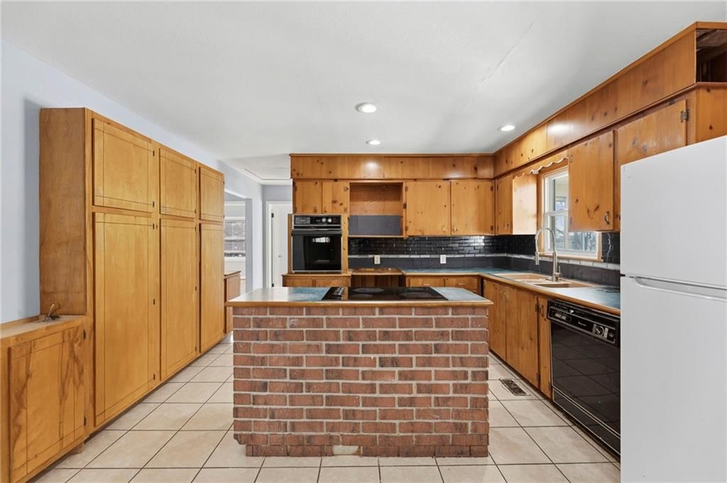 7304 N Walnut Street — photo 8
