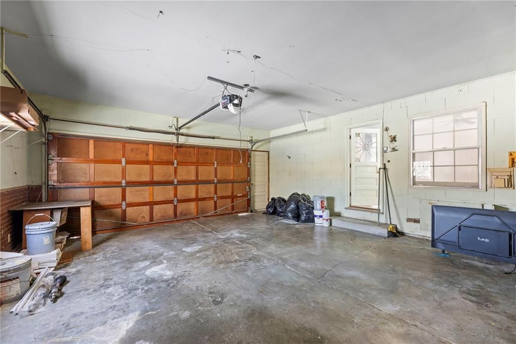 7304 N Walnut Street — photo 28