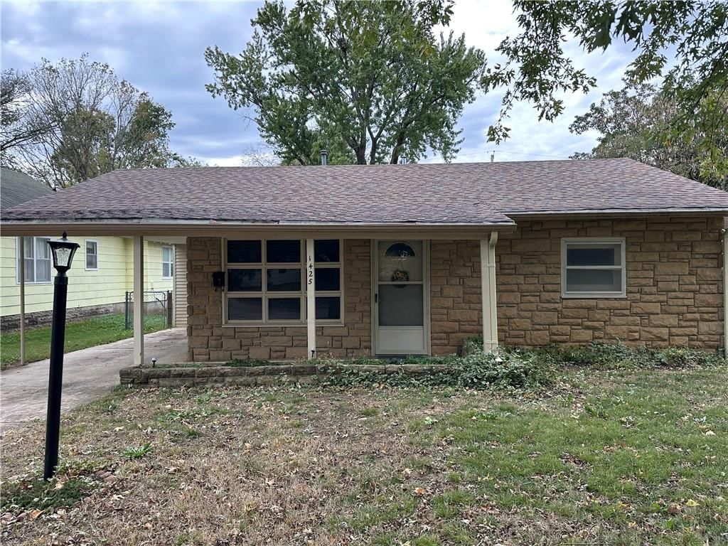 1425 Irving Street — photo 1