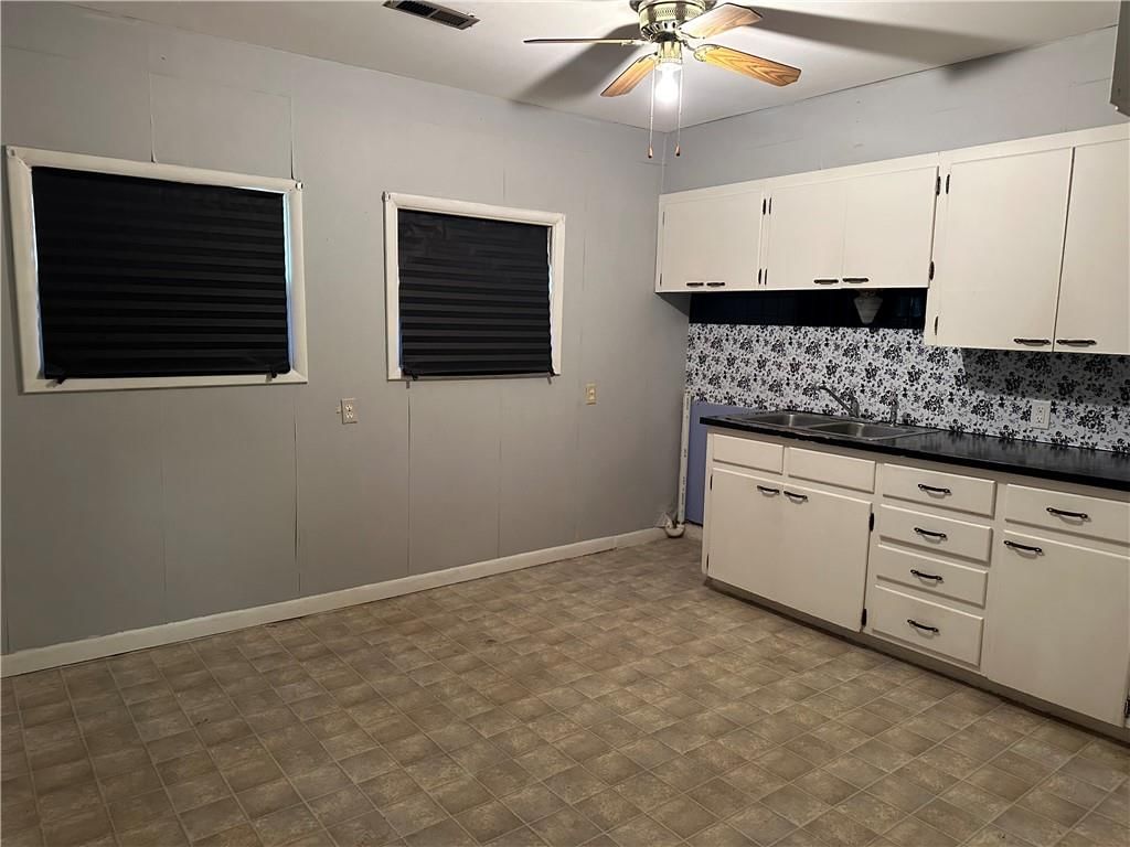 1425 Irving Street — photo 5