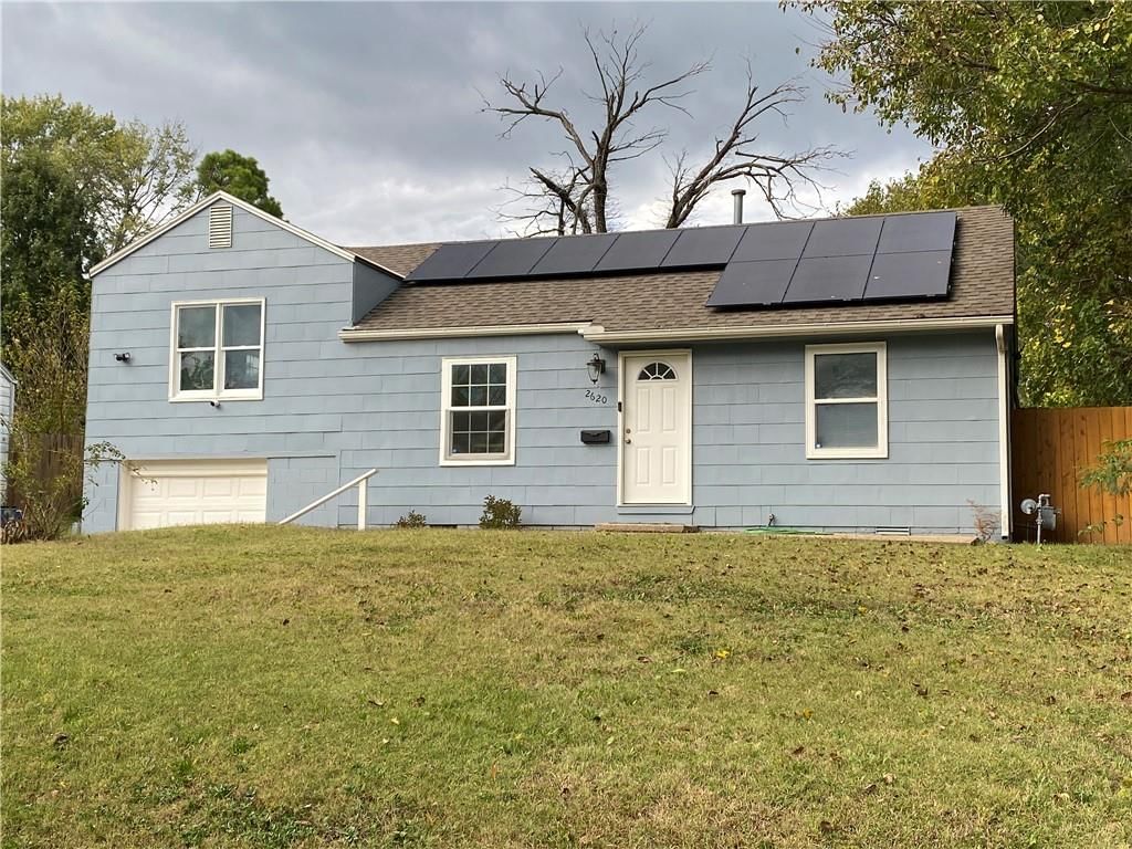 2620 Woodend Avenue — photo 3