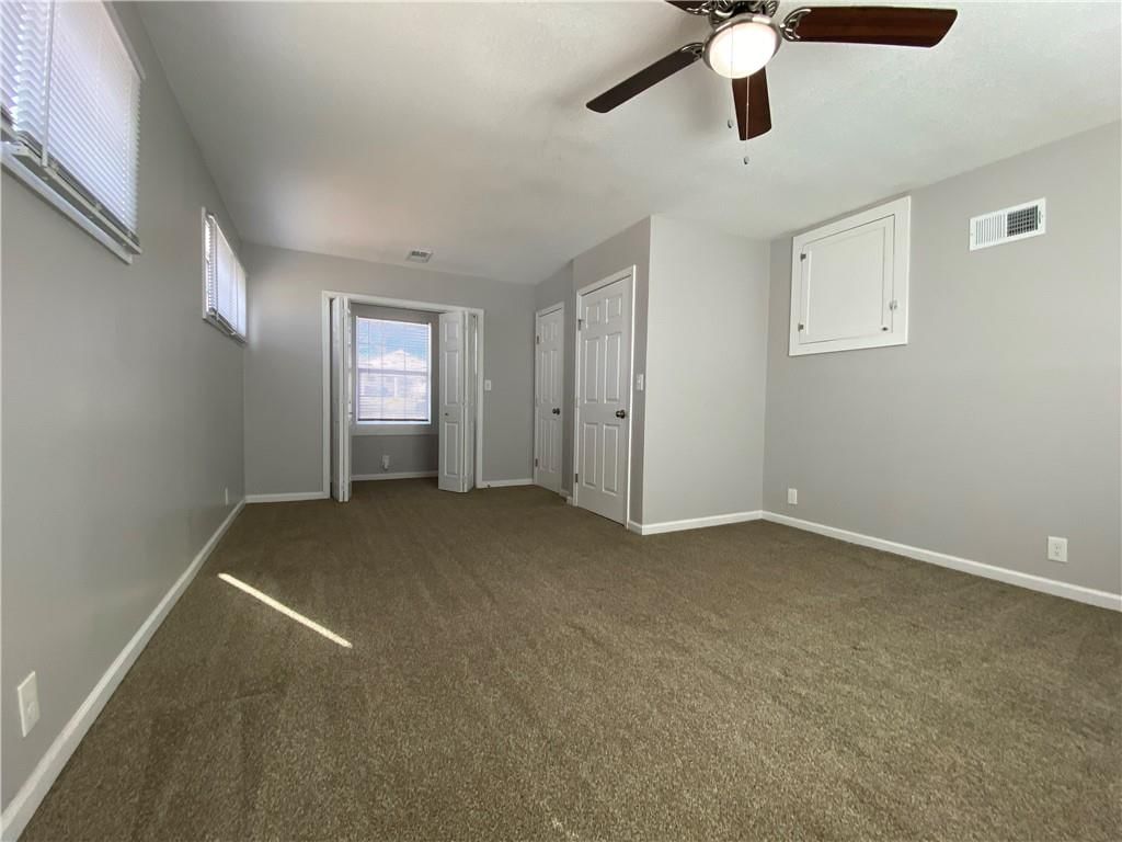 2620 Woodend Avenue — photo 7