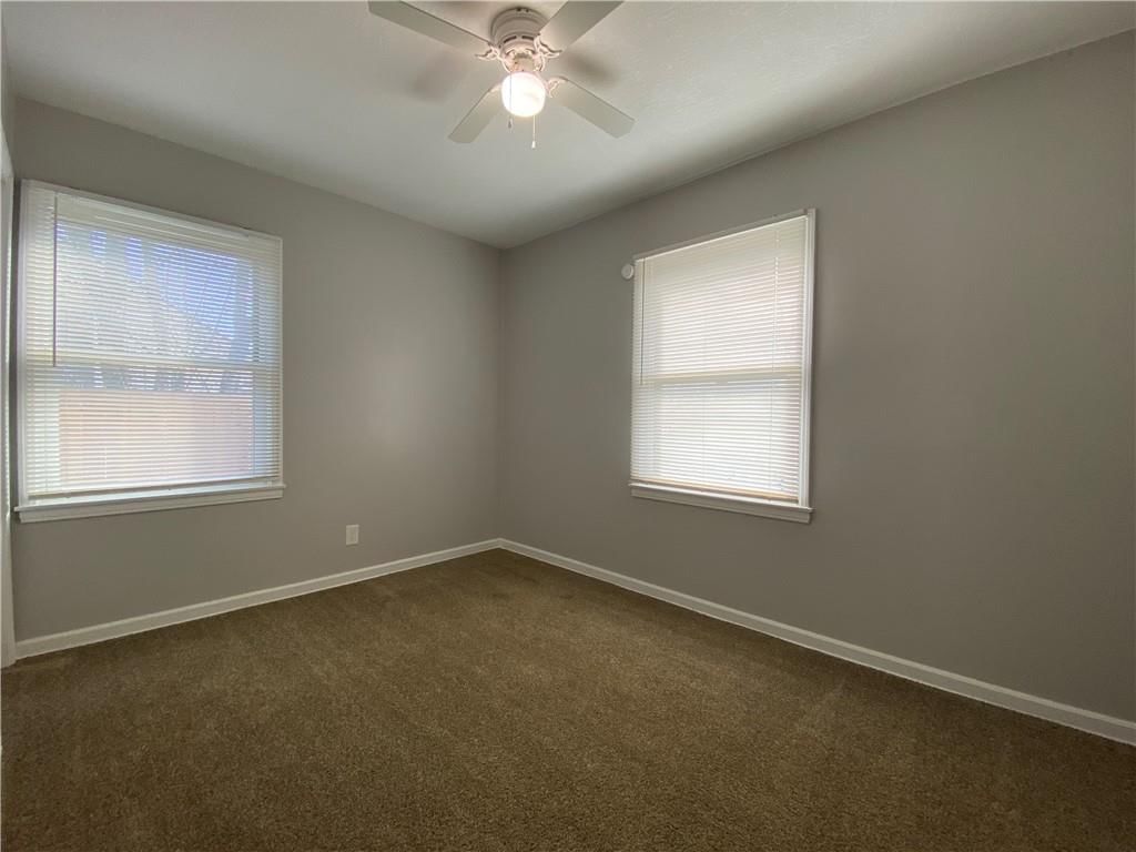 2620 Woodend Avenue — photo 10