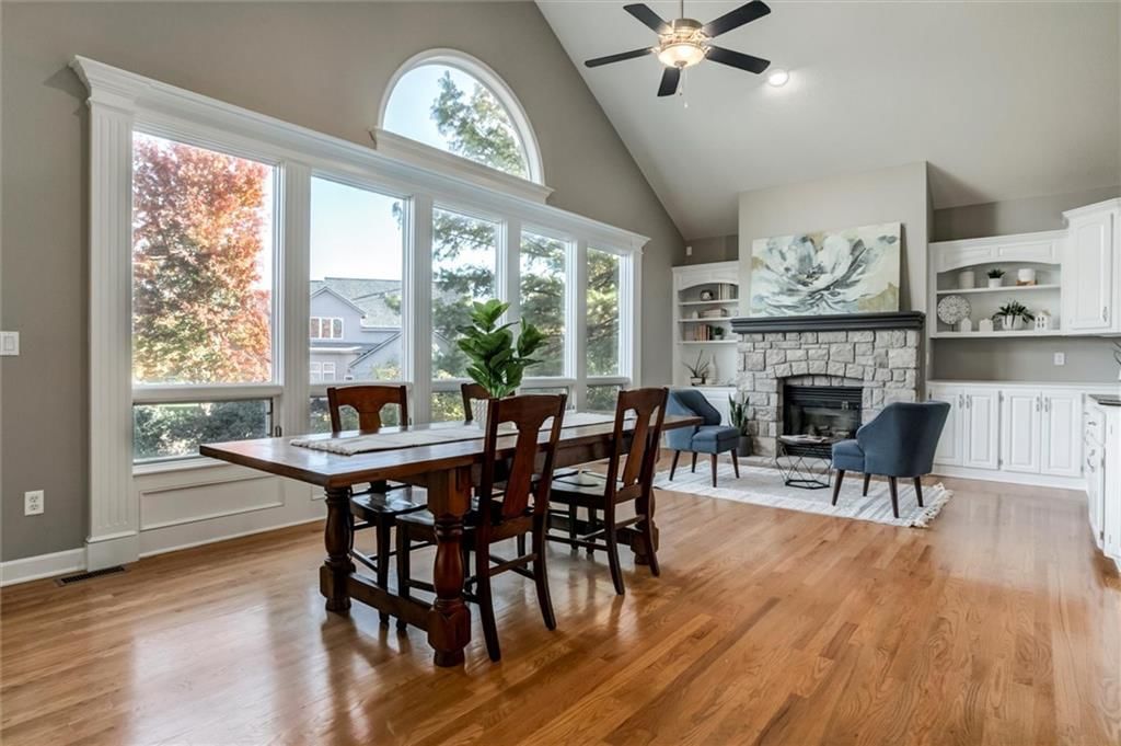 22310 W 58th Street — photo 3