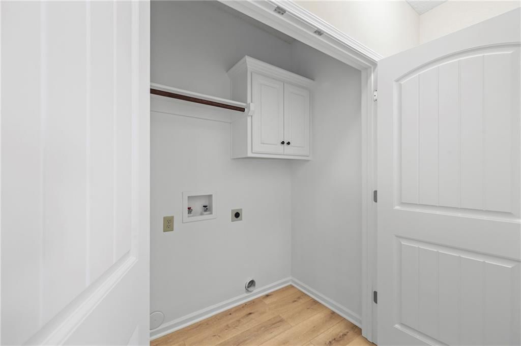 706 NW Green Drive — photo 10