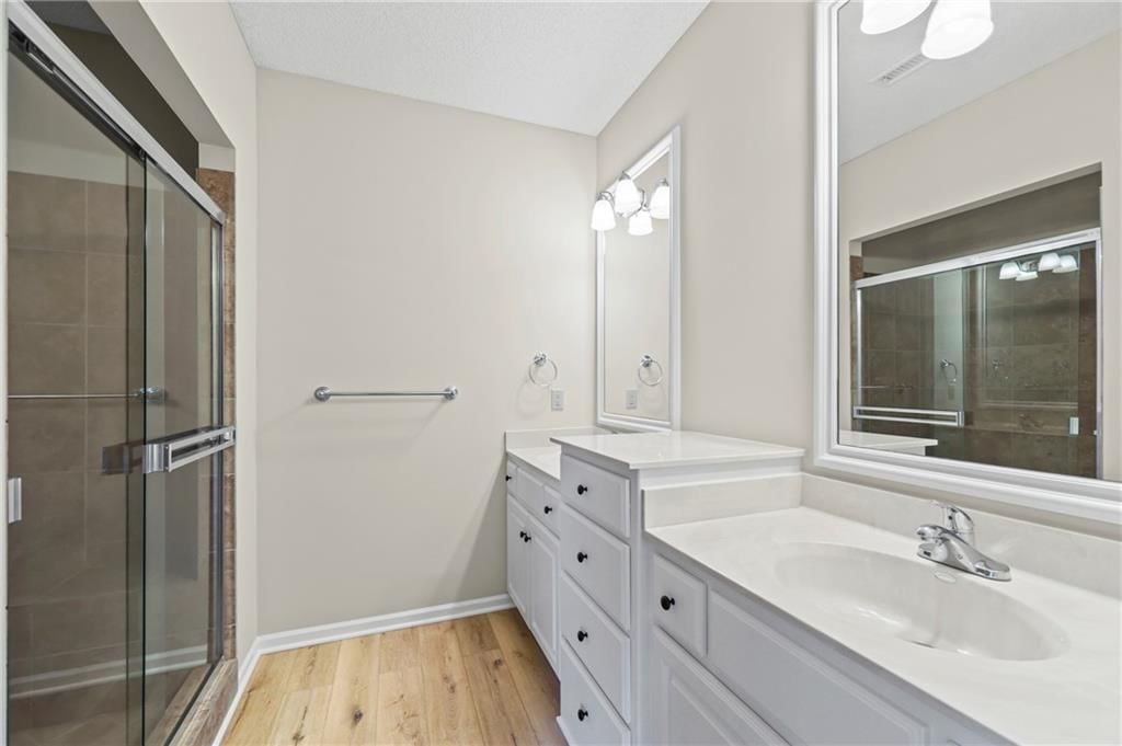 706 NW Green Drive — photo 13