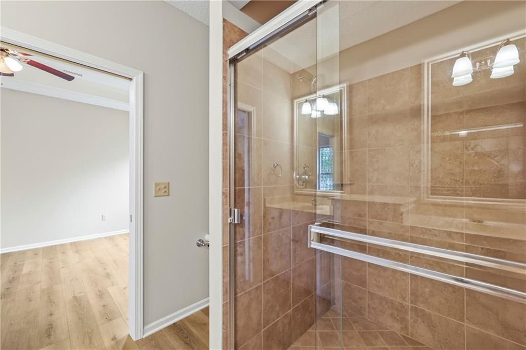 706 NW Green Drive — photo 14