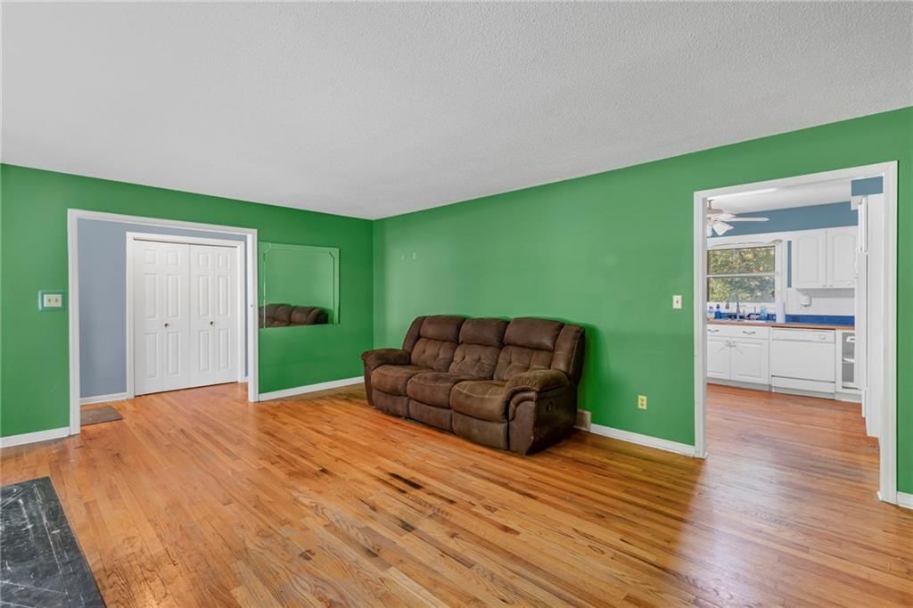 7702 NW Fawn Avenue — photo 6