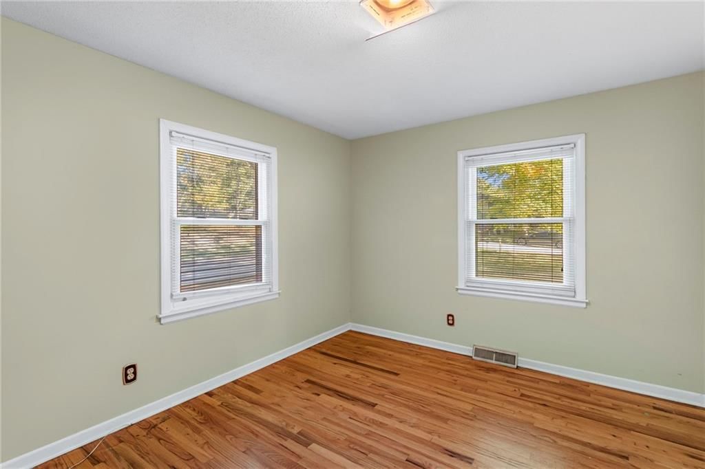7702 NW Fawn Avenue — photo 19