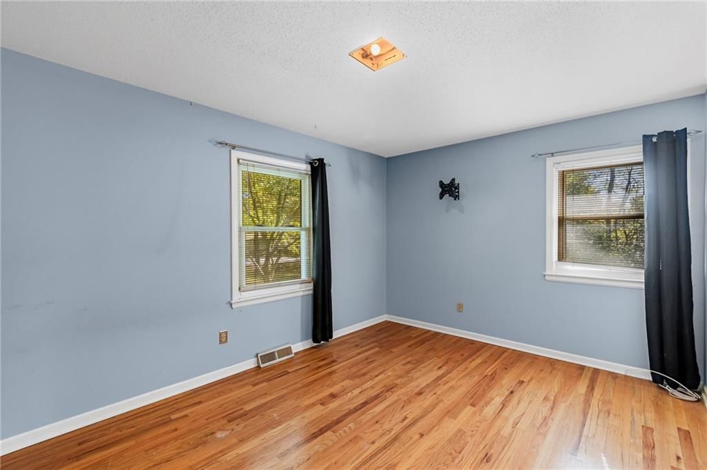 7702 NW Fawn Avenue — photo 22