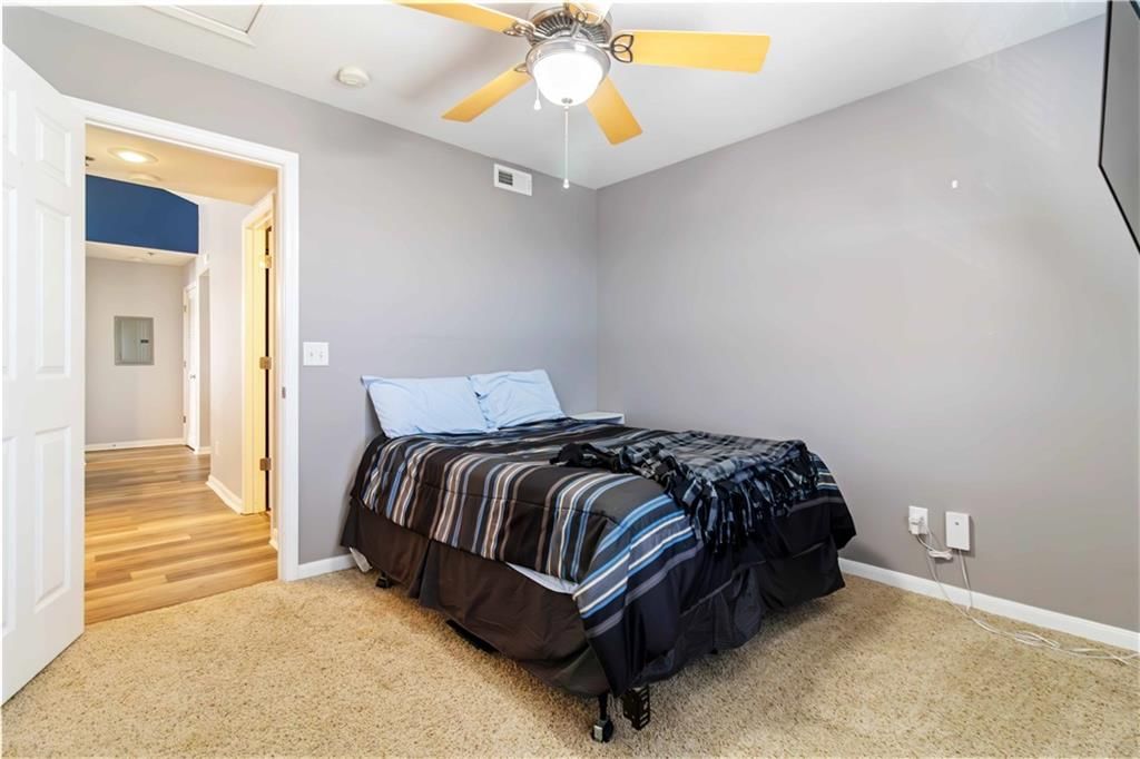 8000 N Drury Avenue — photo 13