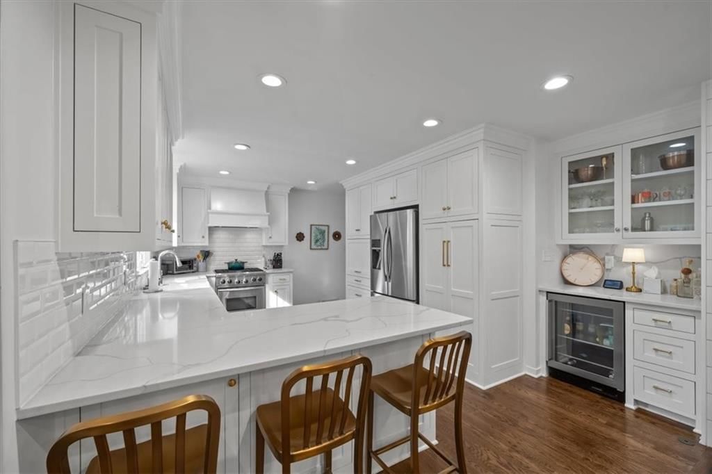8200 Ensley Lane — photo 13