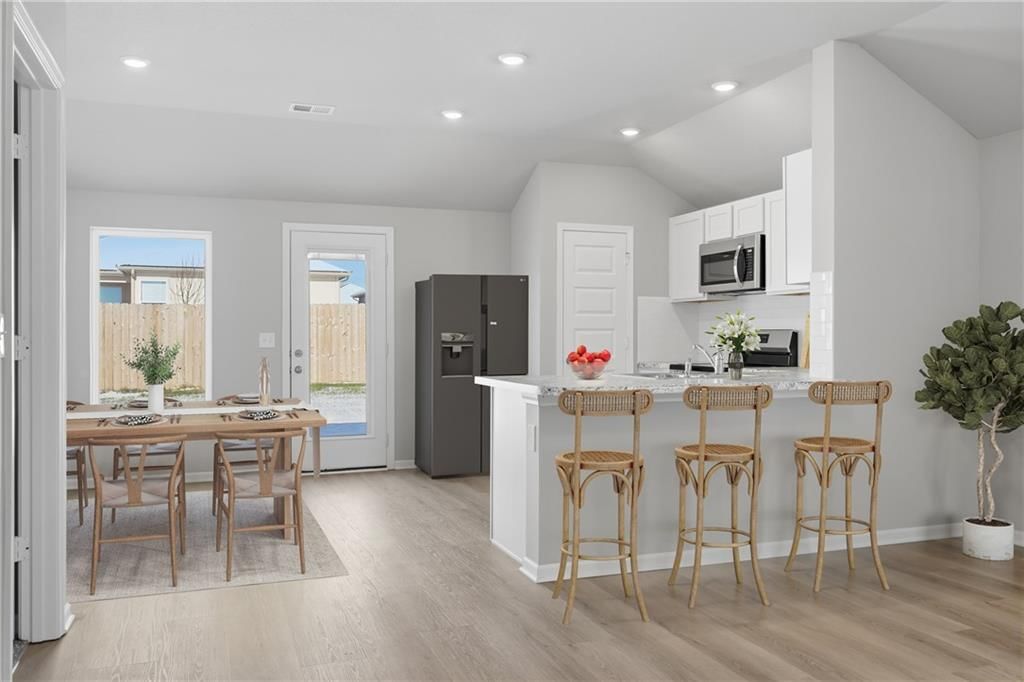 20338 W 194th Terrace — photo 3