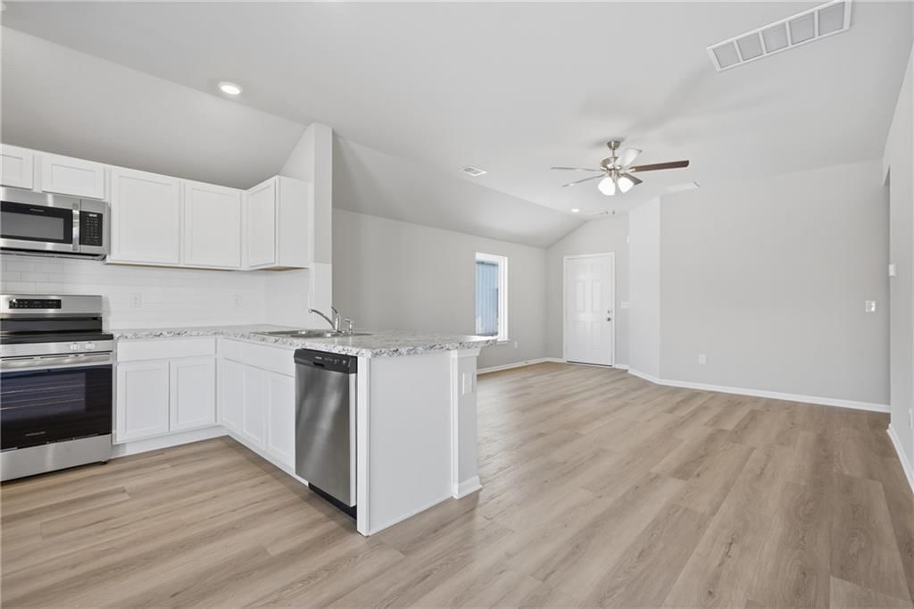 20338 W 194th Terrace — photo 6