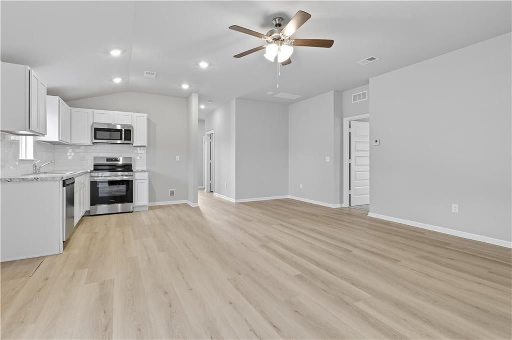 20368 W 194th Terrace — photo 4